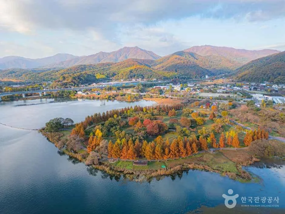 North Han River Bike Path: Chuncheon Route & 4 Certification Centers