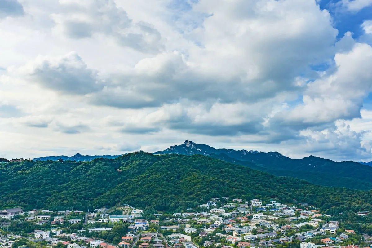 Granite ridge views right on the edge of the city: Seoul's Bukhansan